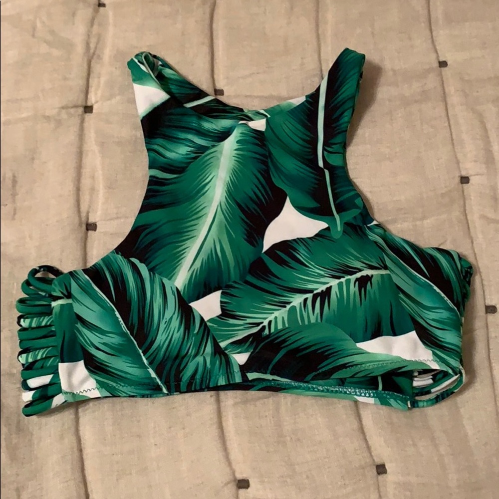 Cupshe bathing suit top